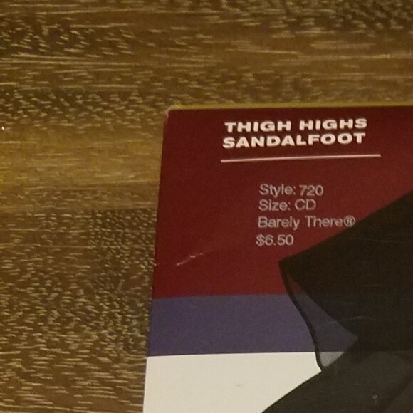 Silk Reflection Nylons - Picture 3 of 3